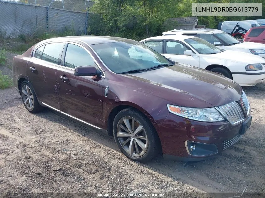 1LNHL9DR0BG613779 2011 Lincoln Mks