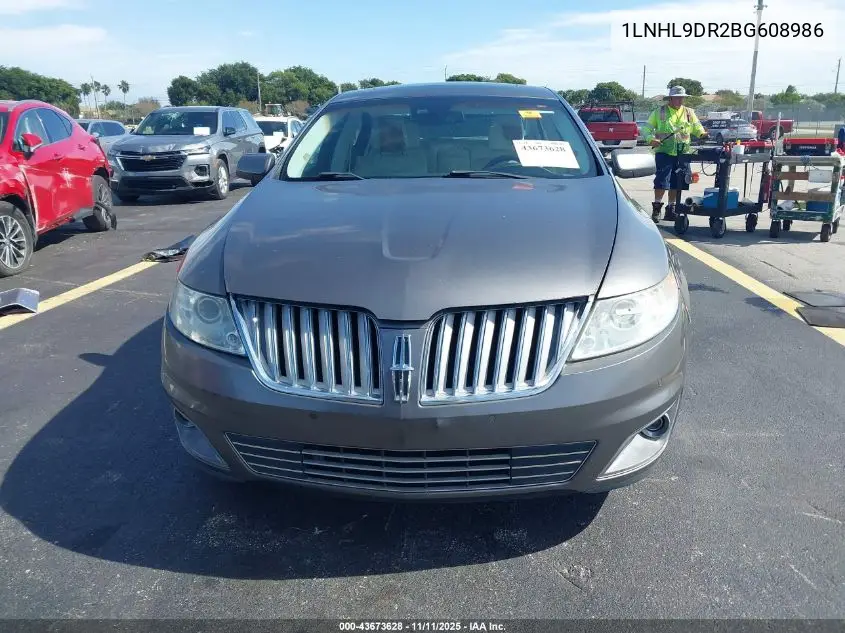 1LNHL9DR2BG608986 2011 Lincoln Mks