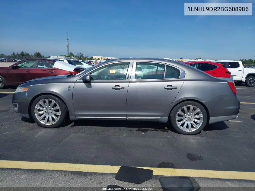1LNHL9DR2BG608986 2011 Lincoln Mks