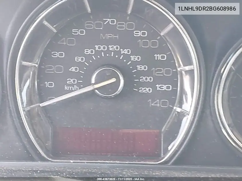 1LNHL9DR2BG608986 2011 Lincoln Mks