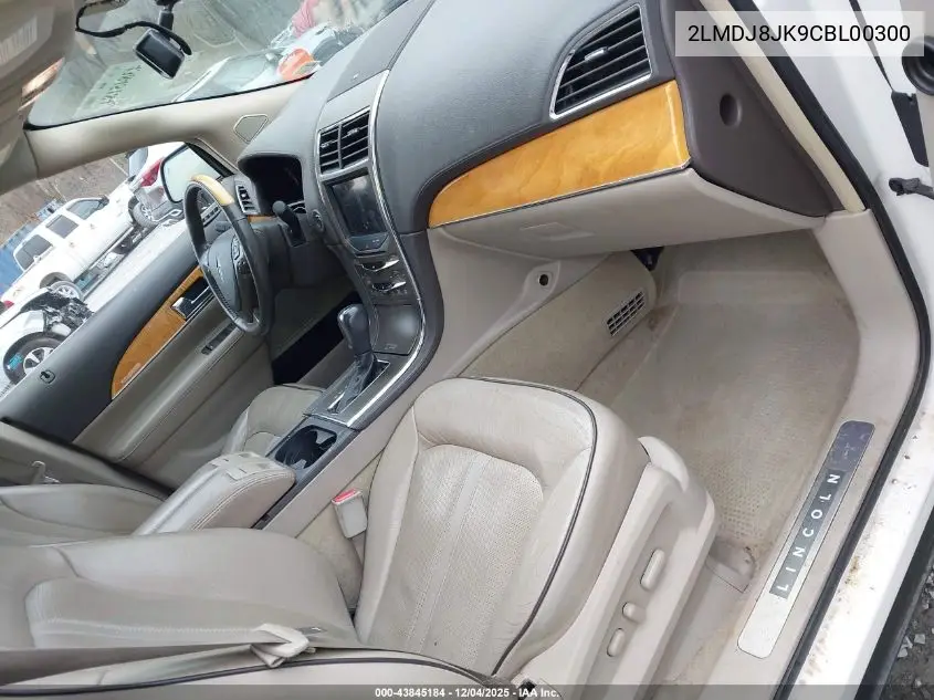 2LMDJ8JK9CBL00300 2012 Lincoln Mkx