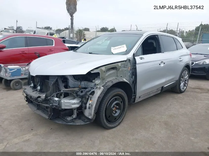 2017 Lincoln Mkx Reserve VIN: 2LMPJ6LR5HBL37542 Lot: 39610476