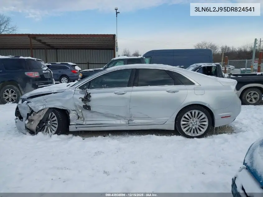 3LN6L2J95DR824541 2013 Lincoln Mkz