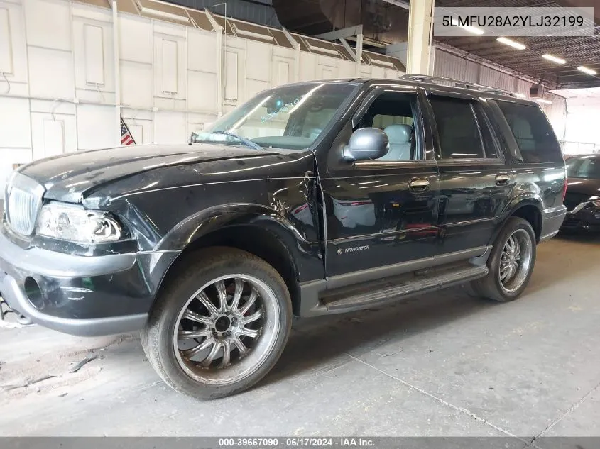 2000 Lincoln Navigator VIN: 5LMFU28A2YLJ32199 Lot: 39667090