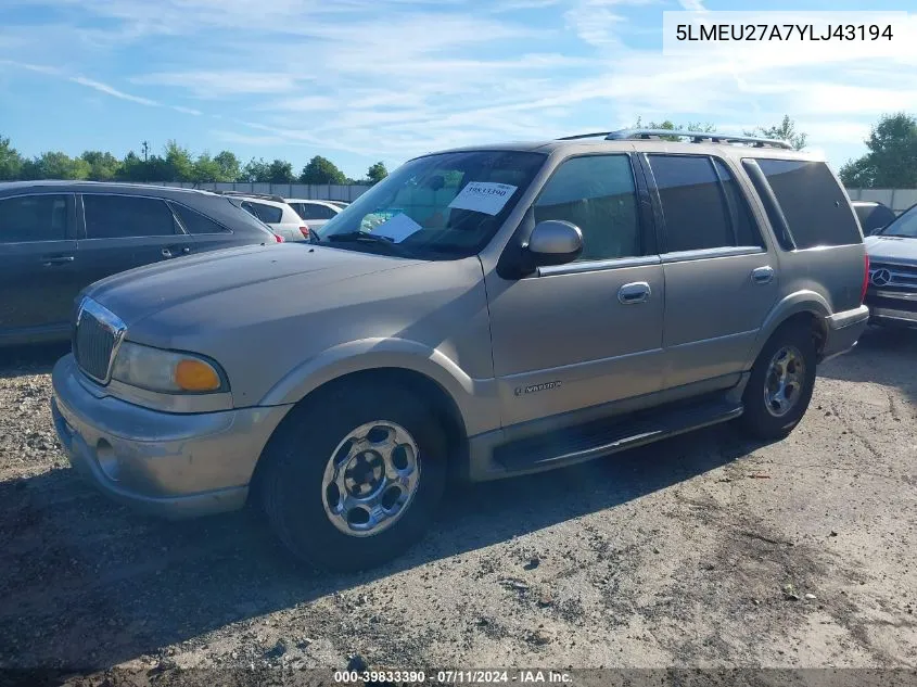 2000 Lincoln Navigator VIN: 5LMEU27A7YLJ43194 Lot: 39833390