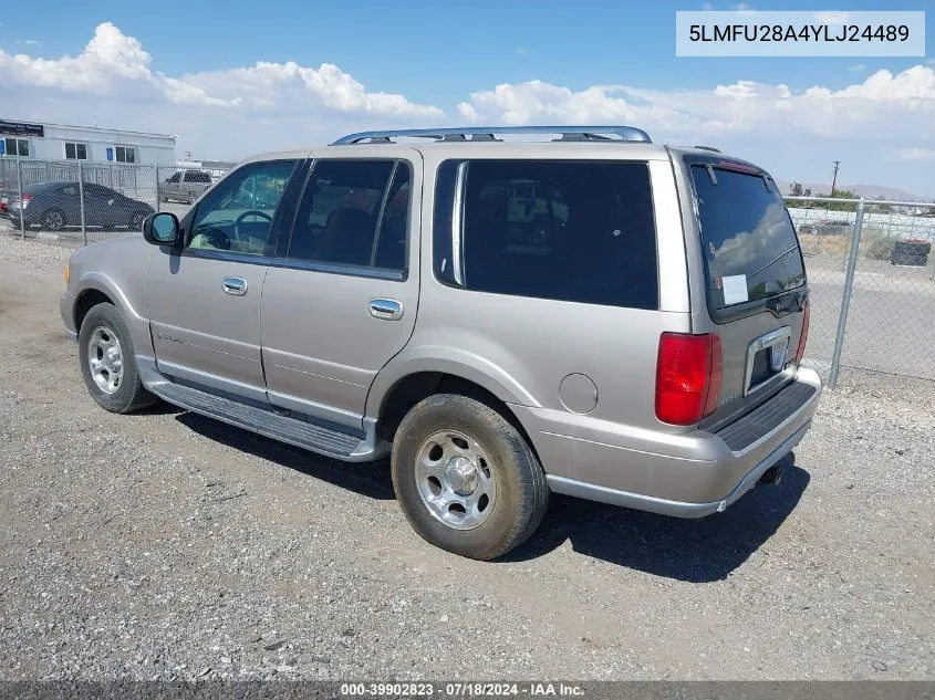 2000 Lincoln Navigator VIN: 5LMFU28A4YLJ24489 Lot: 39902823