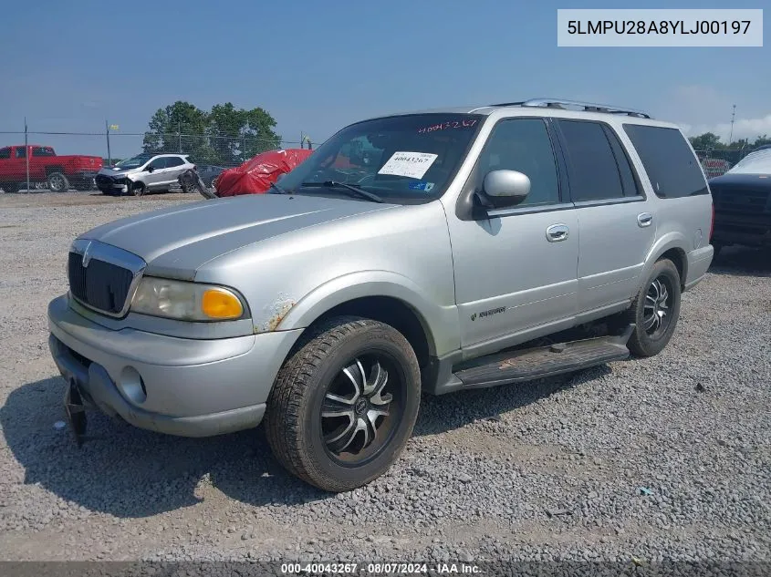 2000 Lincoln Navigator VIN: 5LMPU28A8YLJ00197 Lot: 40043267