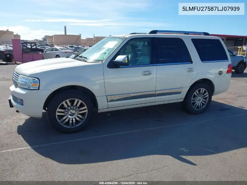 5LMFU27587LJ07939 2007 Lincoln Navigator Ultimate