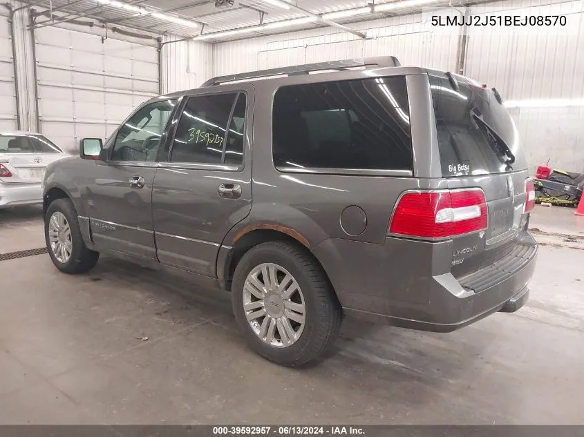 5LMJJ2J51BEJ08570 2011 Lincoln Navigator