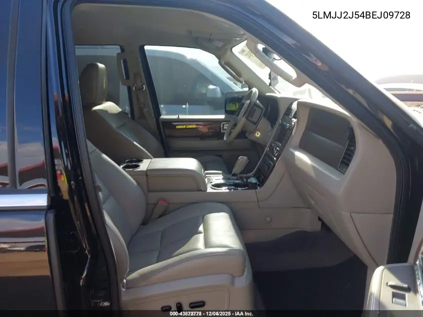 5LMJJ2J54BEJ09728 2011 Lincoln Navigator
