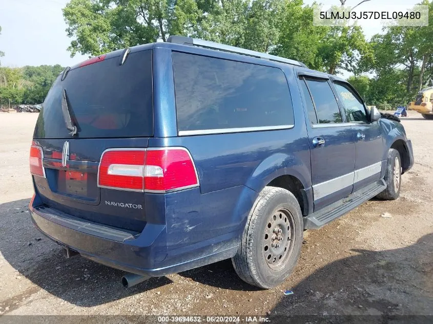 5LMJJ3J57DEL09480 2013 Lincoln Navigator L