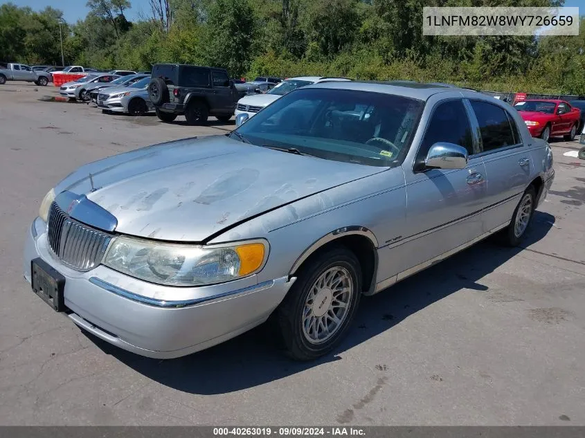 1LNFM82W8WY726659 1998 Lincoln Town Car Signature