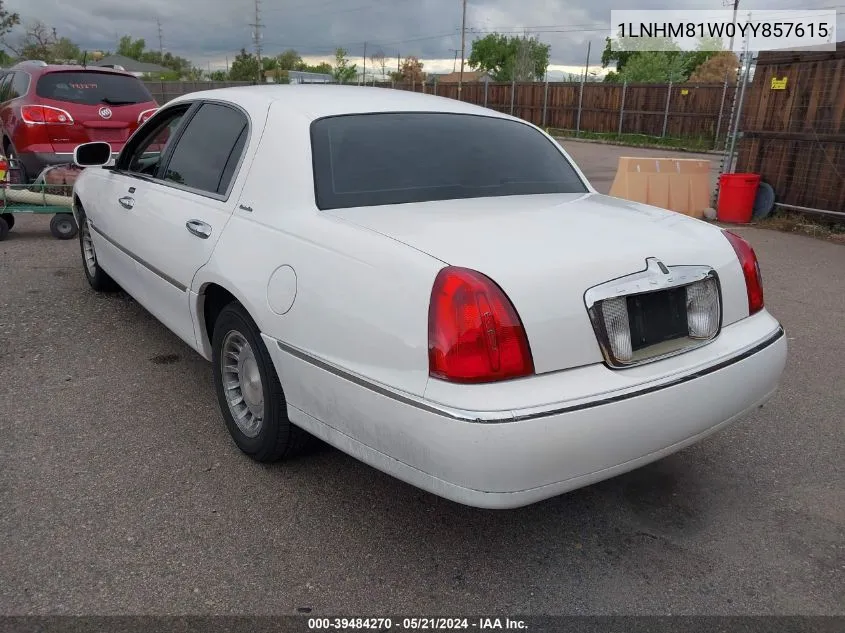 1LNHM81W0YY857615 2000 Lincoln Town Car Executive