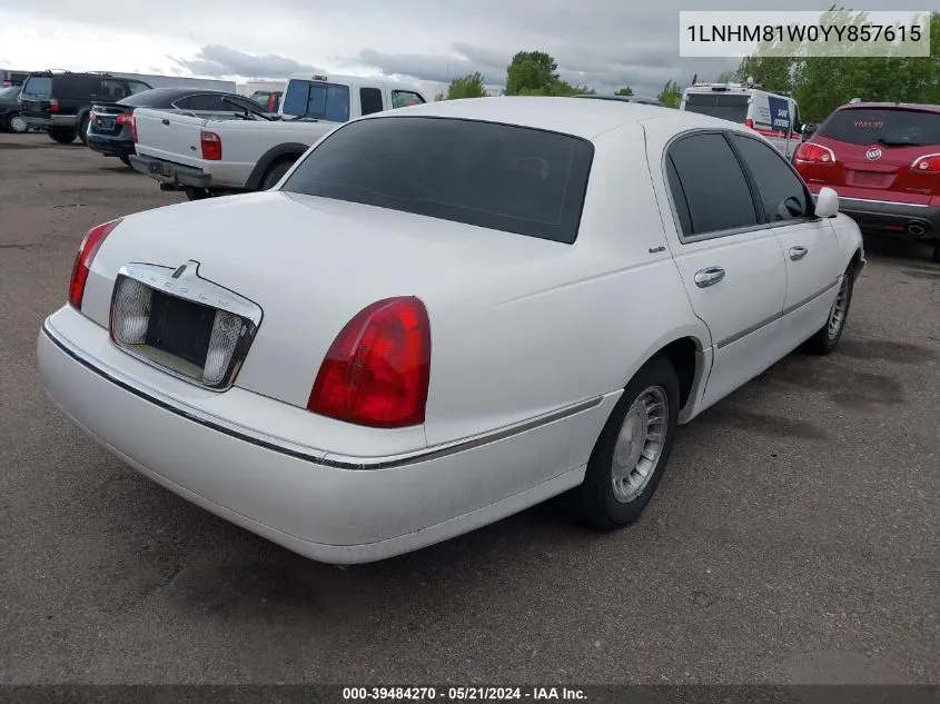 2000 Lincoln Town Car Executive VIN: 1LNHM81W0YY857615 Lot: 39484270