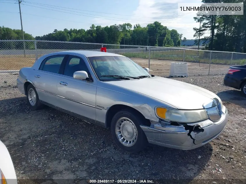 2000 Lincoln Town Car Executive VIN: 1LNHM81W0YY769003 Lot: 39489117