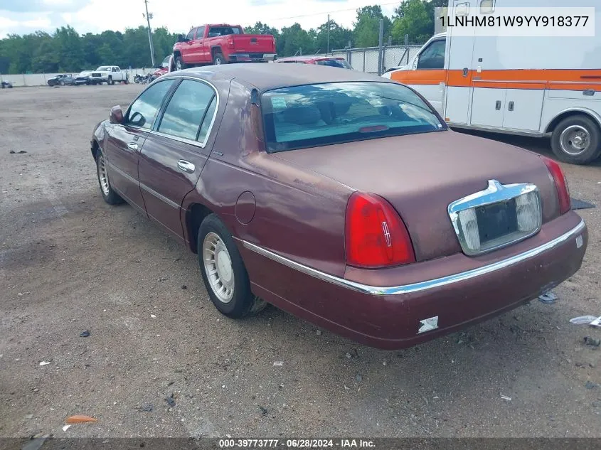 2000 Lincoln Town Car Executive VIN: 1LNHM81W9YY918377 Lot: 39773777