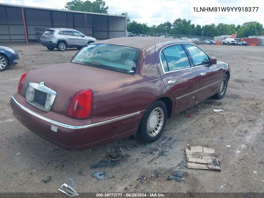 2000 Lincoln Town Car Executive VIN: 1LNHM81W9YY918377 Lot: 39773777