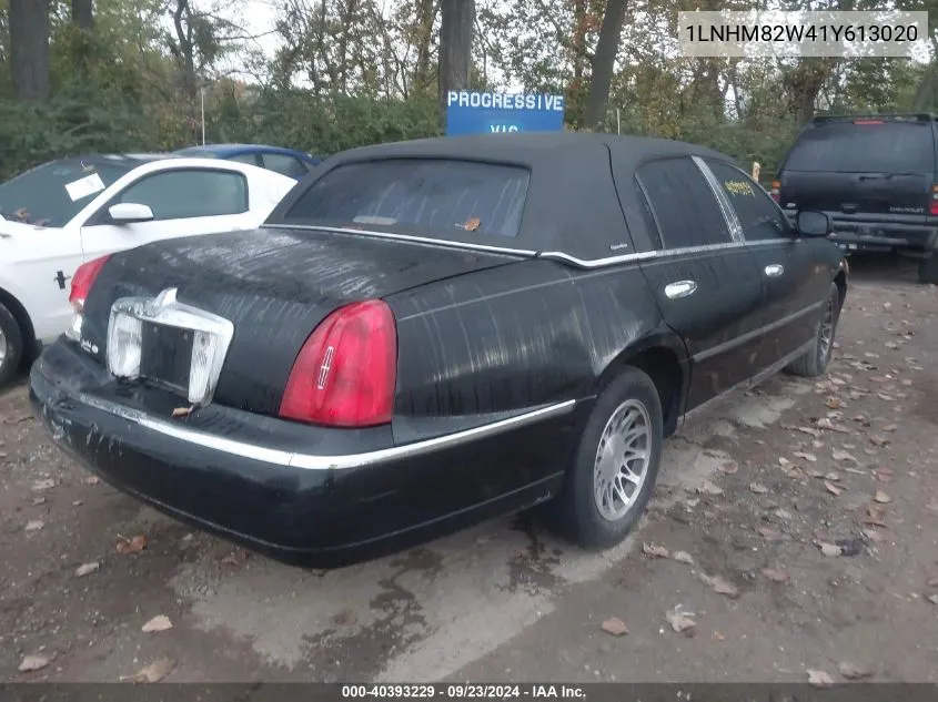 1LNHM82W41Y613020 2001 Lincoln Town Car Signature