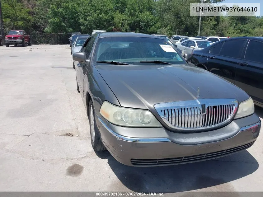 2003 Lincoln Town Car Executive VIN: 1LNHM81W93Y644610 Lot: 39792186