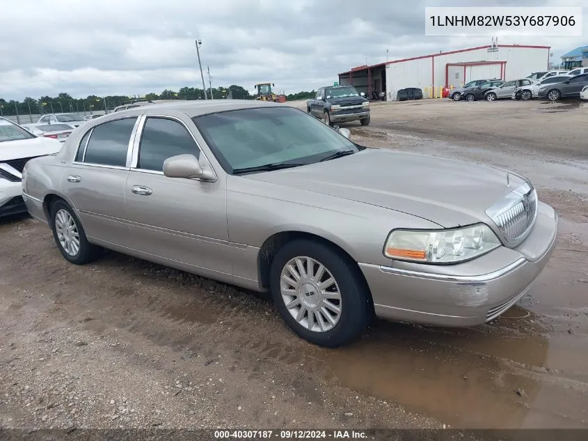 1LNHM82W53Y687906 2003 Lincoln Town Car Signature