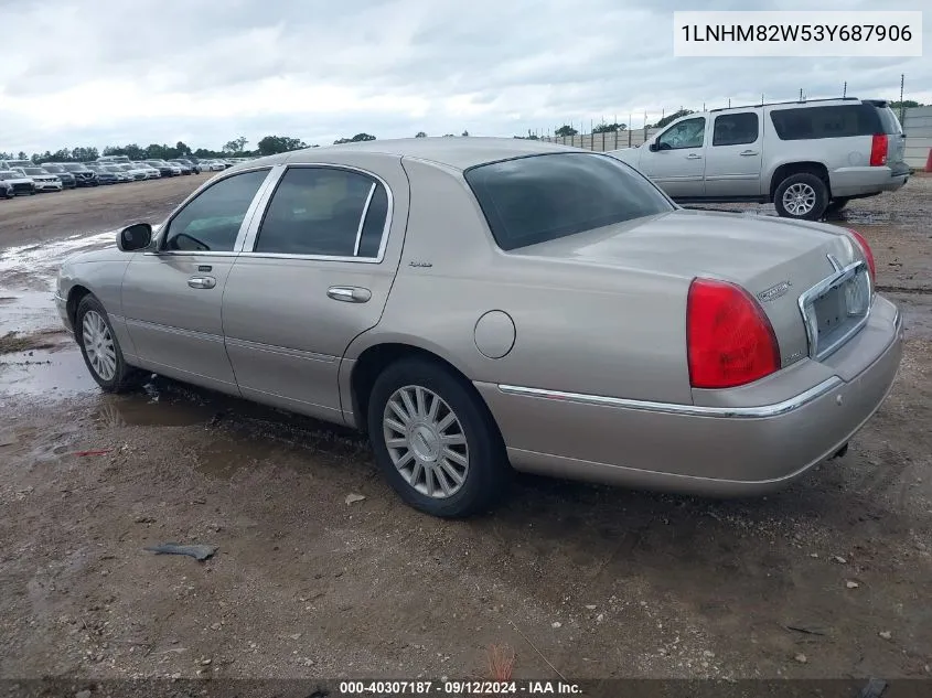 1LNHM82W53Y687906 2003 Lincoln Town Car Signature