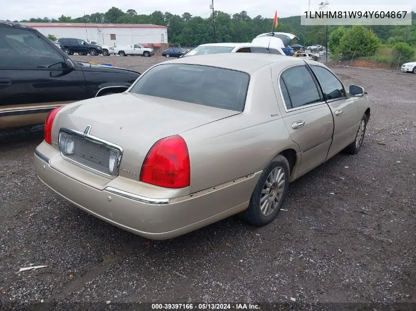 2004 Lincoln Town Car Signature VIN: 1LNHM81W94Y604867 Lot: 39397166