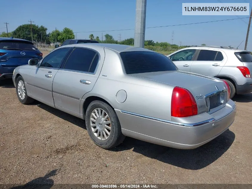 2004 Lincoln Town Car Ultimate VIN: 1LNHM83W24Y676605 Lot: 39403596