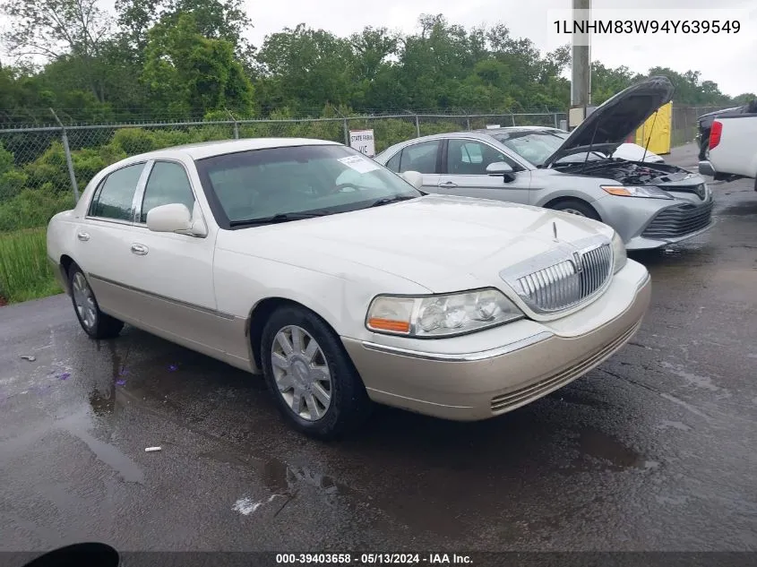 1LNHM83W94Y639549 2004 Lincoln Town Car Ultimate