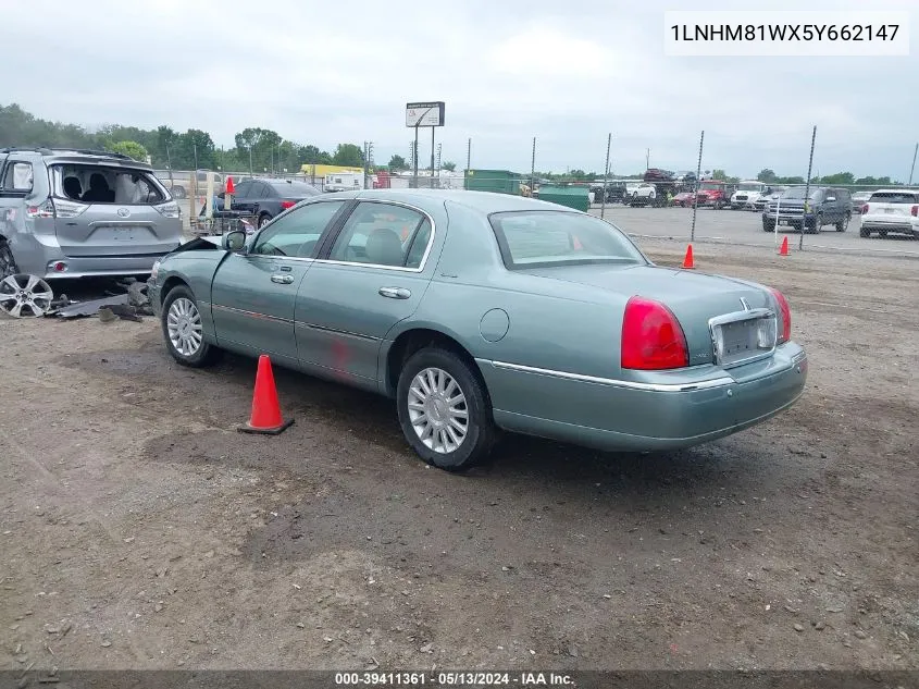 1LNHM81WX5Y662147 2005 Lincoln Town Car Signature