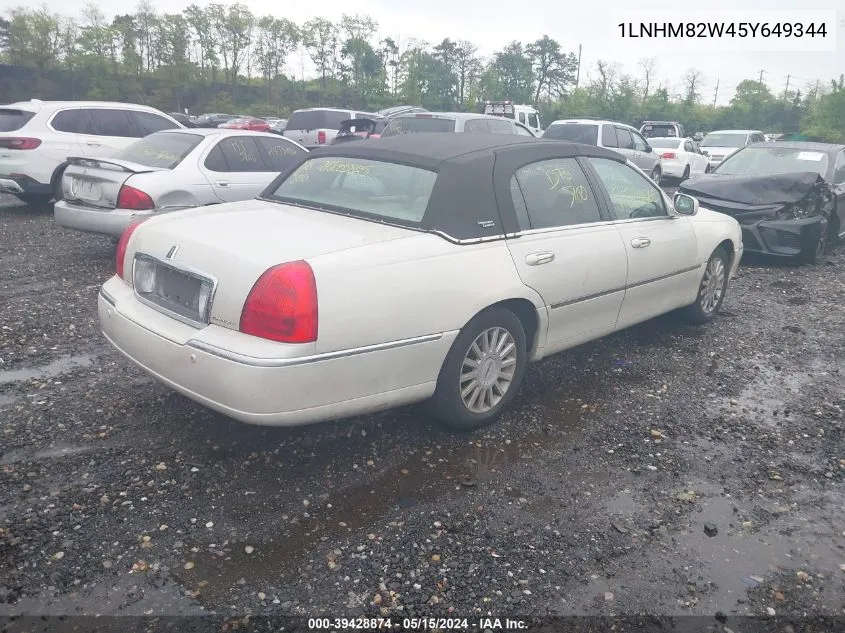 1LNHM82W45Y649344 2005 Lincoln Town Car Signature Limited