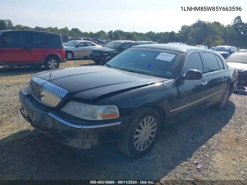 2005 Lincoln Town Car Signature L VIN: 1LNHM85W85Y663596 Lot: 40315688