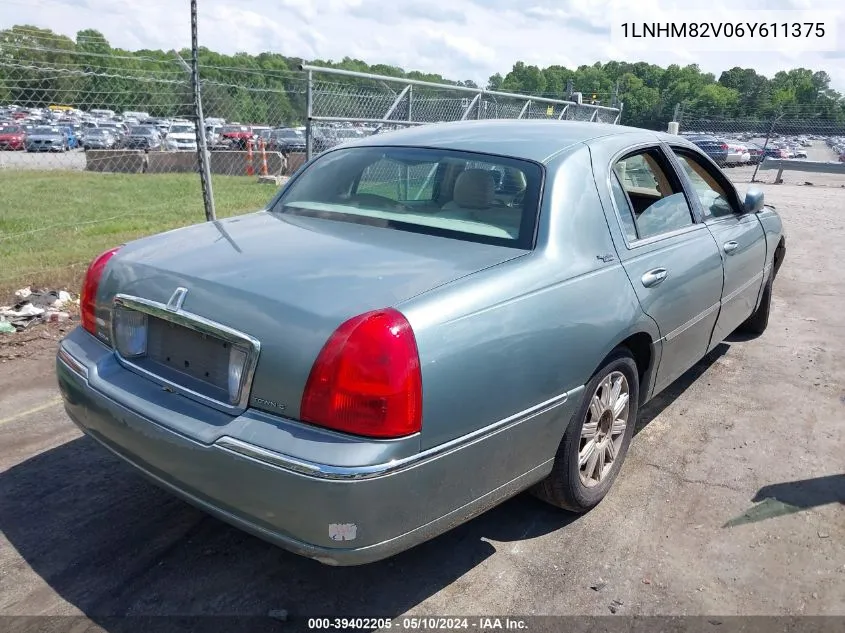 2006 Lincoln Town Car Signature Limited VIN: 1LNHM82V06Y611375 Lot: 39402205