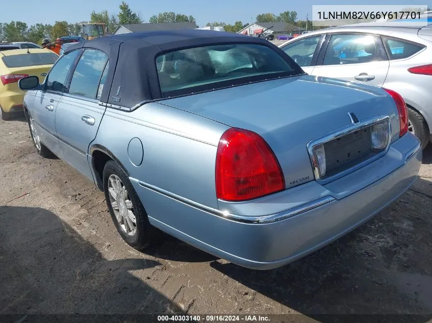 2006 Lincoln Town Car Signature Limited VIN: 1LNHM82V66Y617701 Lot: 40303140