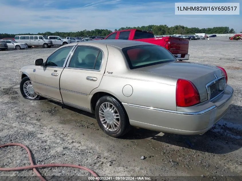 2006 Lincoln Town Car Signature Limited VIN: 1LNHM82W16Y650517 Lot: 40313241