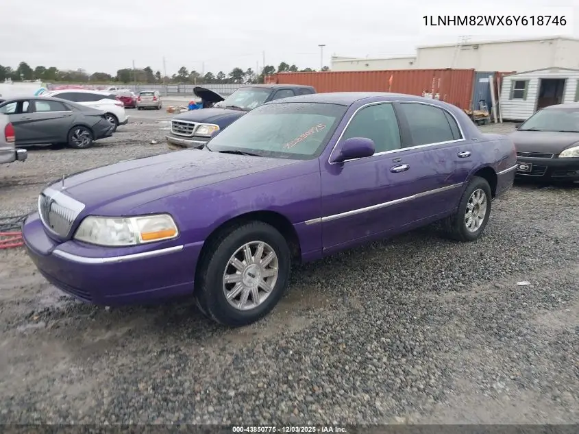 1LNHM82WX6Y618746 2006 Lincoln Town Car Signature Limited