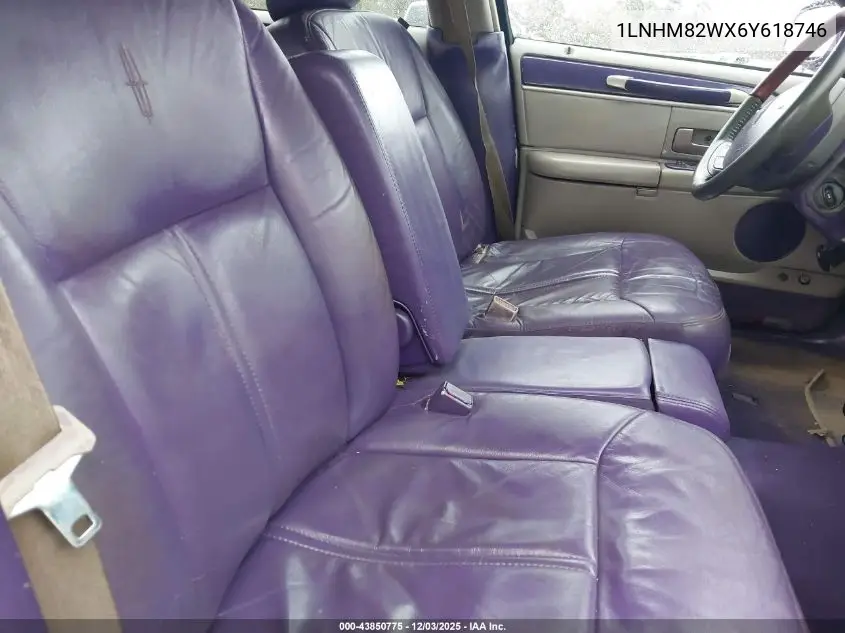 1LNHM82WX6Y618746 2006 Lincoln Town Car Signature Limited