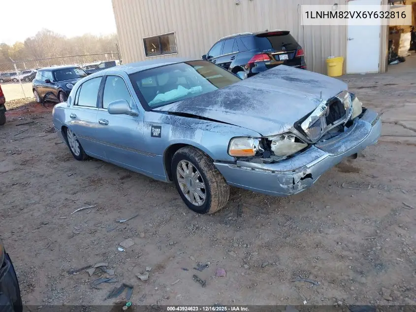 1LNHM82VX6Y632816 2006 Lincoln Town Car Signature Limited