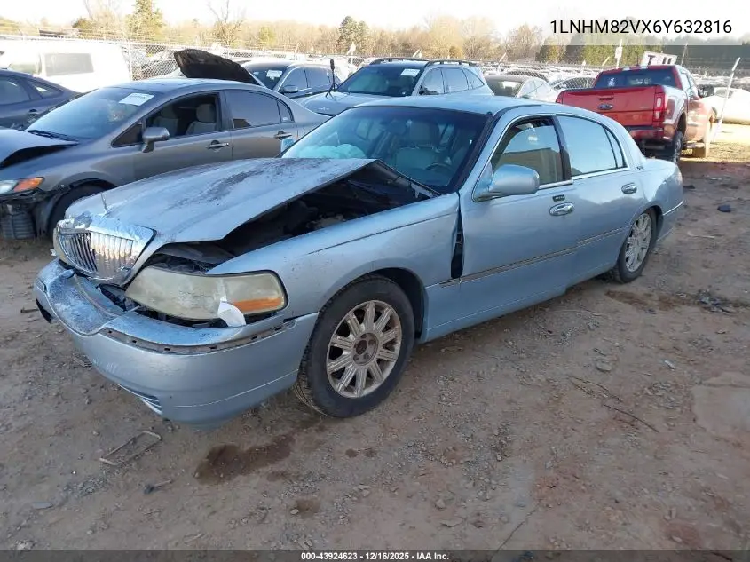 1LNHM82VX6Y632816 2006 Lincoln Town Car Signature Limited