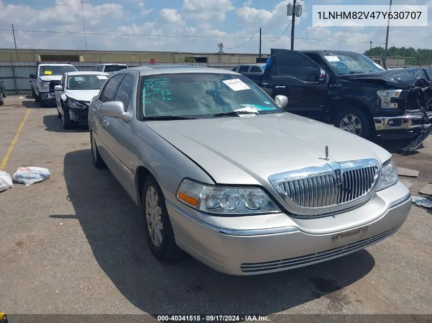 1LNHM82V47Y630707 2007 Lincoln Town Car Signature Limited