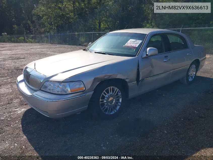 2LNHM82VX9X636613 2009 Lincoln Town Car Signature Limited