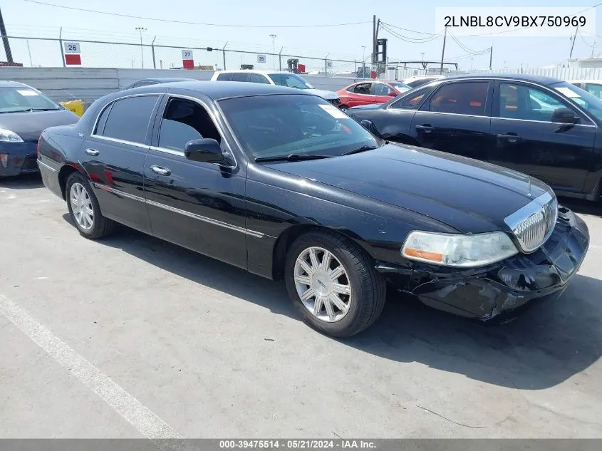 2011 Lincoln Town Car Signature Limited VIN: 2LNBL8CV9BX750969 Lot: 39475514