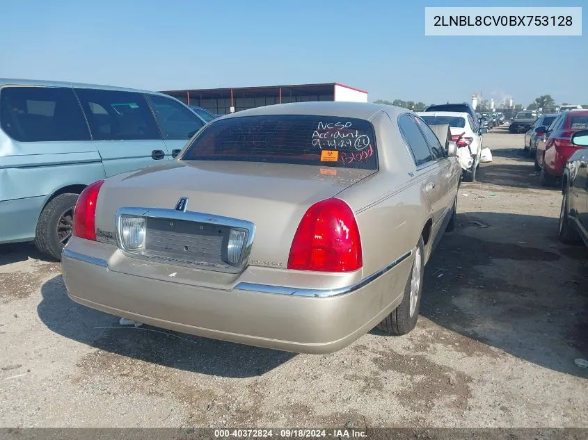 2011 Lincoln Town Car Signature Limited VIN: 2LNBL8CV0BX753128 Lot: 40372824