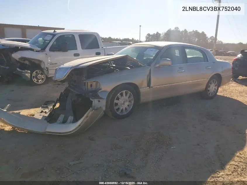2LNBL8CV3BX752040 2011 Lincoln Town Car Signature Limited