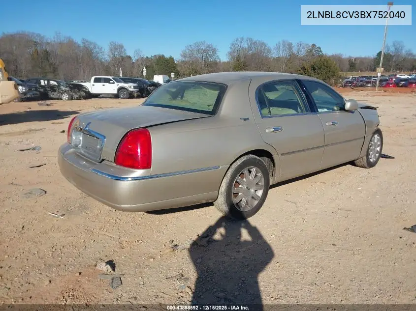 2LNBL8CV3BX752040 2011 Lincoln Town Car Signature Limited
