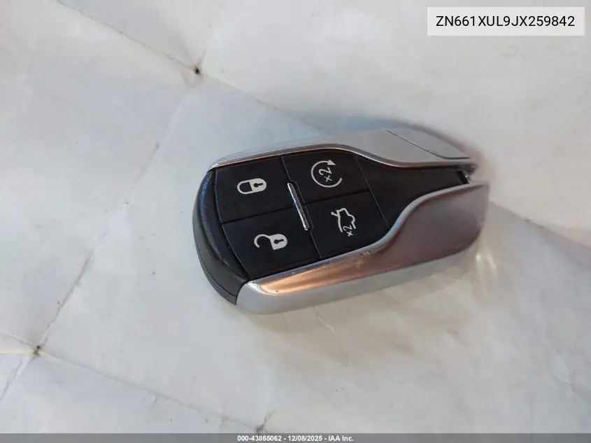 ZN661XUL9JX259842 2018 Maserati Levante Granlusso