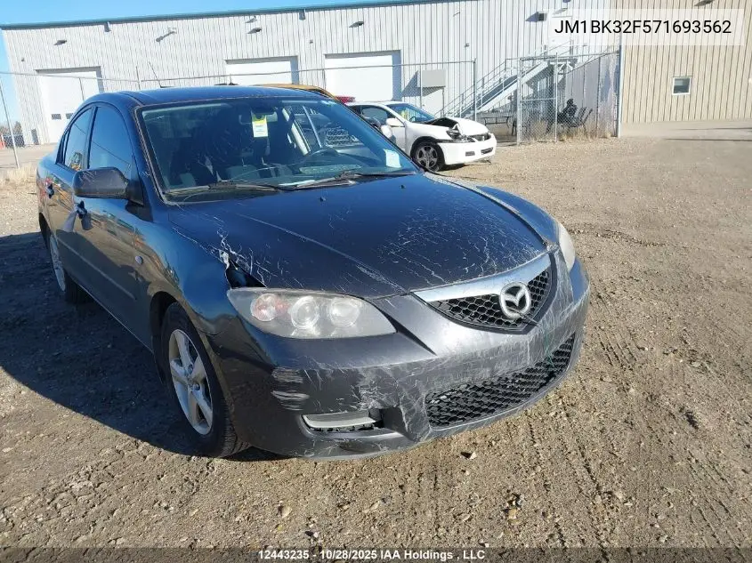 JM1BK32F571693562 2007 Mazda 3 I
