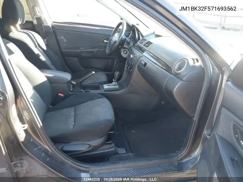 JM1BK32F571693562 2007 Mazda 3 I