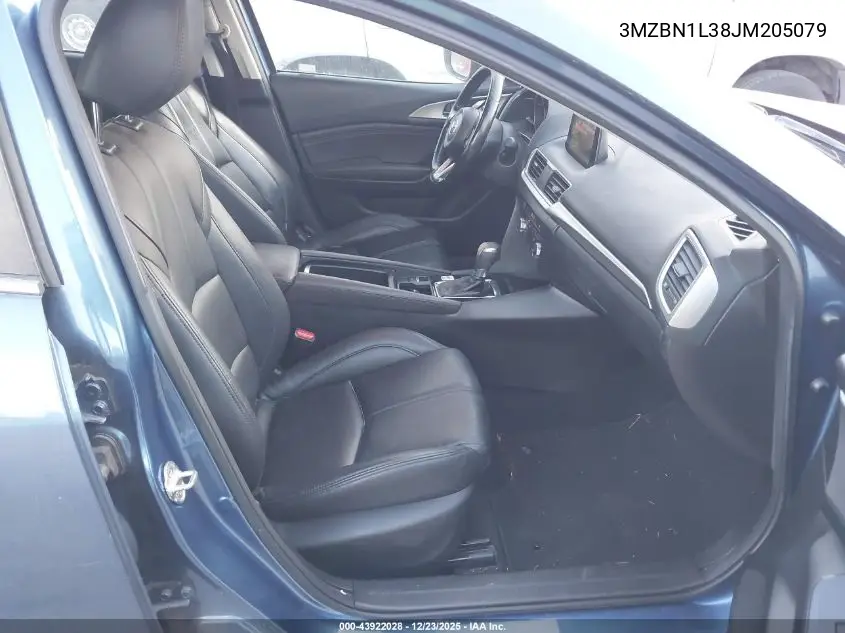 3MZBN1L38JM205079 2018 Mazda Mazda3 Touring