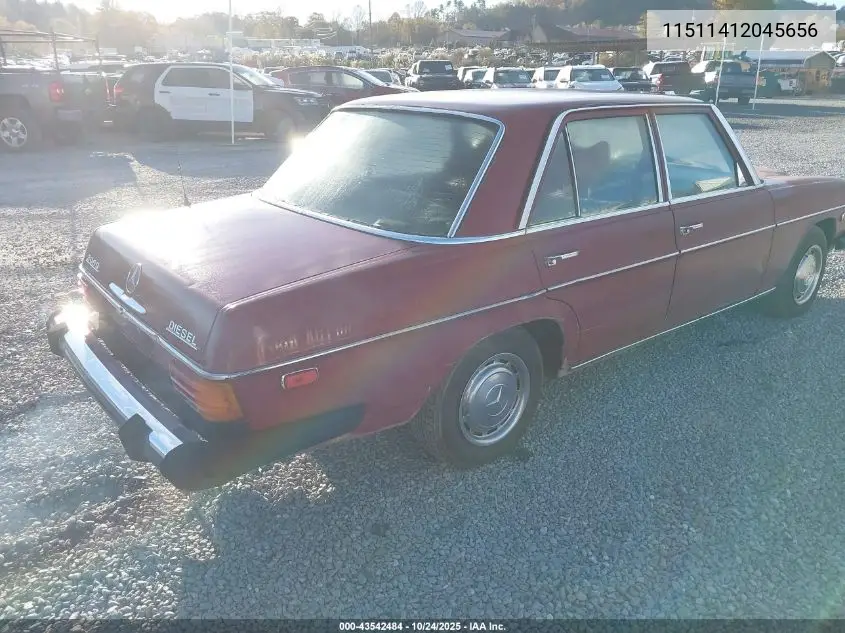 11511412045656 1976 Mercedes 300 Sd