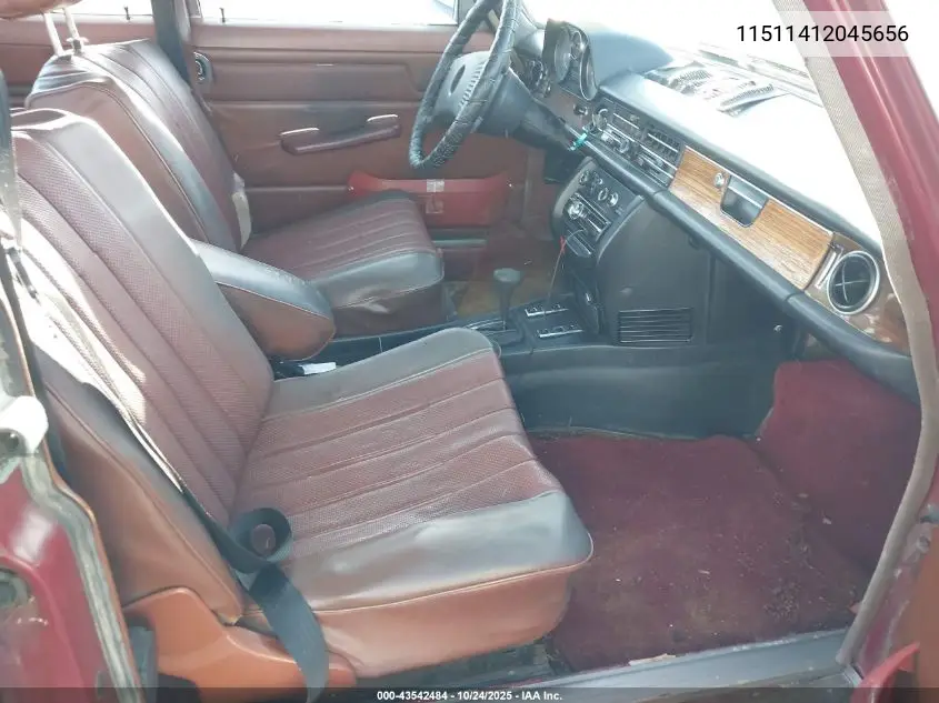 11511412045656 1976 Mercedes 300 Sd